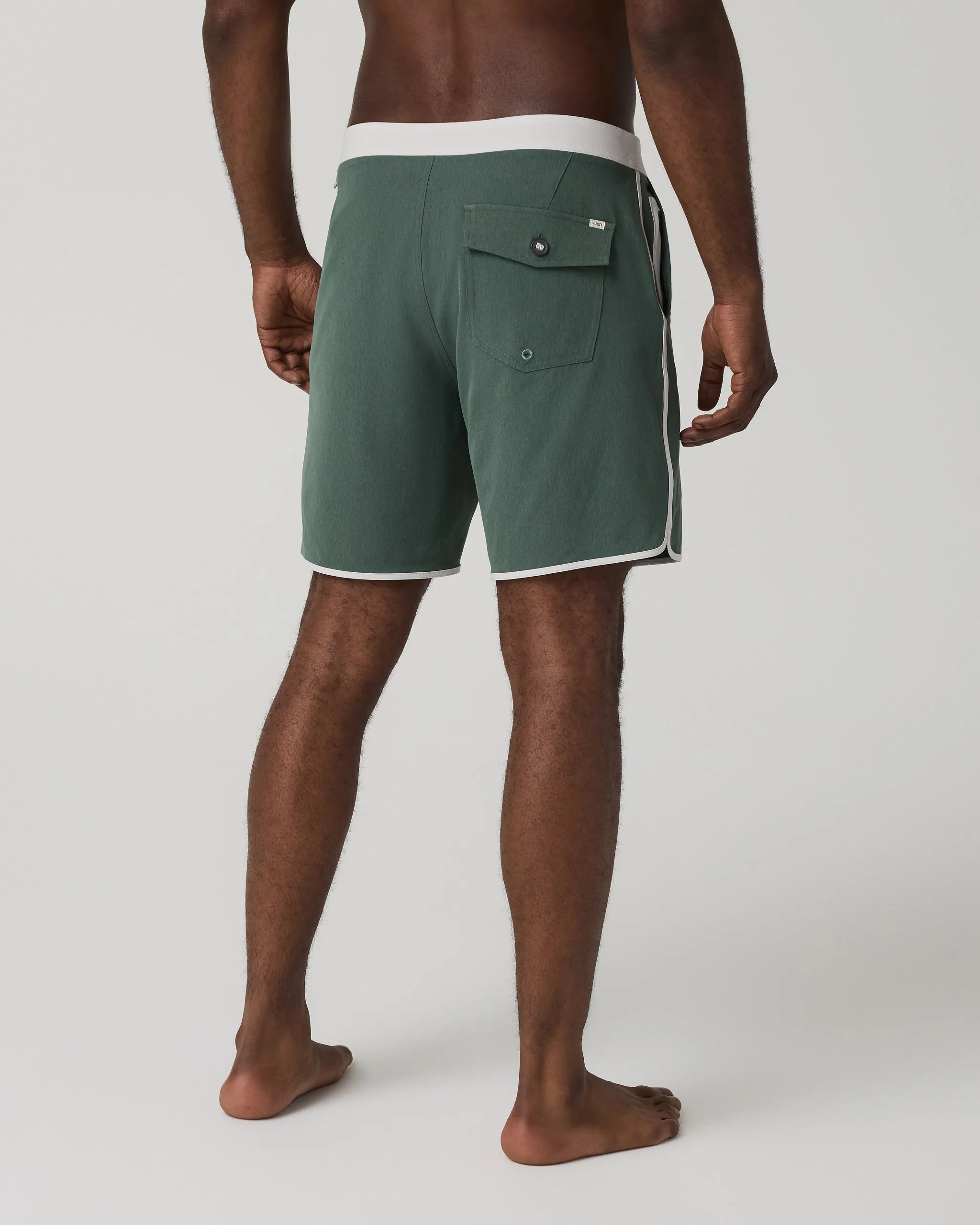 Vuori Men's Cruise Boardshort - Agate Green Linen sold by Sun Diego Boardshops product image thumbnail 2