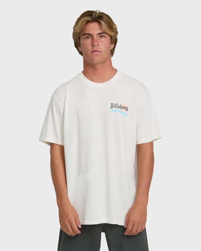 Billabong Men's Loner Wave Washed Premium Short Sleeve Knit T-Shirt - Off White made by Billabong