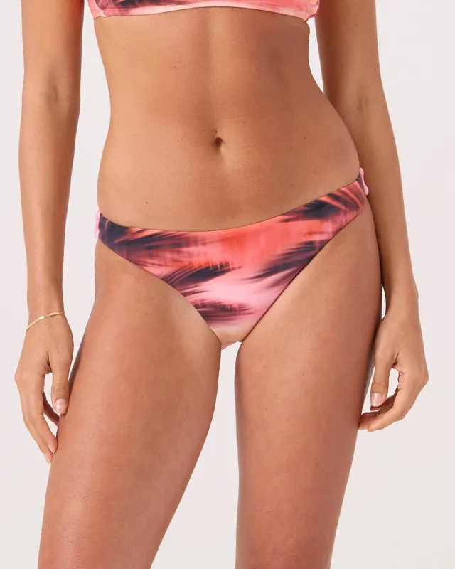 Roxy Women's Palm Before The Storm Hipster Moderate Bikini Bottom - Blkcoral made by Roxy