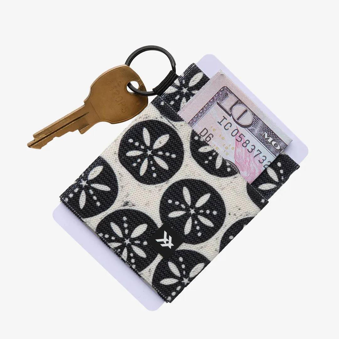 Thread Elastic Wallet - Sand Dollar Black sold by Sun Diego Boardshops product image thumbnail 2
