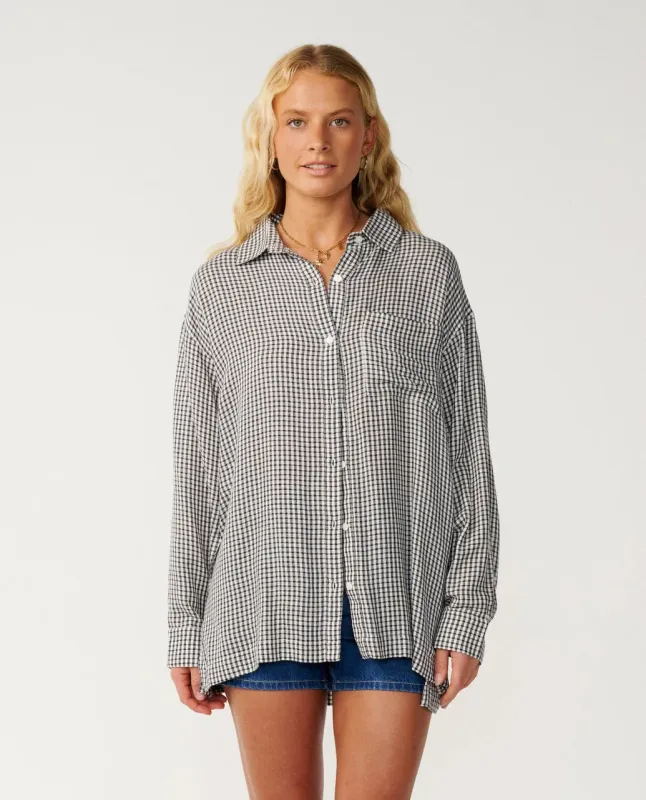 Rip Curl Women's Vibe Surf Long Sleeve Shirt - Black/Off White made by Ripcurl