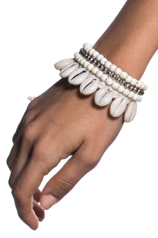 Shells Bracelet/Ankle Bracelet sold by Sun Diego Boardshops