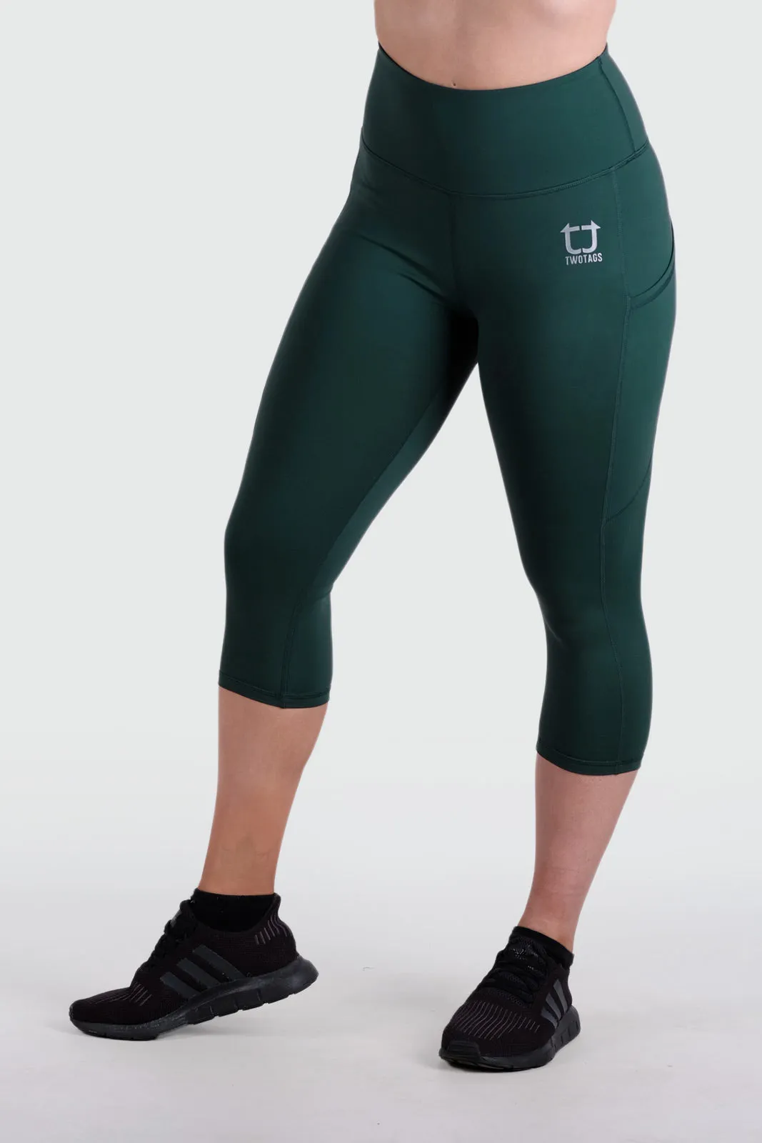 Strappy 3/4 V2 Highwaisted Leggings - Emerald sold by TWOTAGS product image thumbnail 2