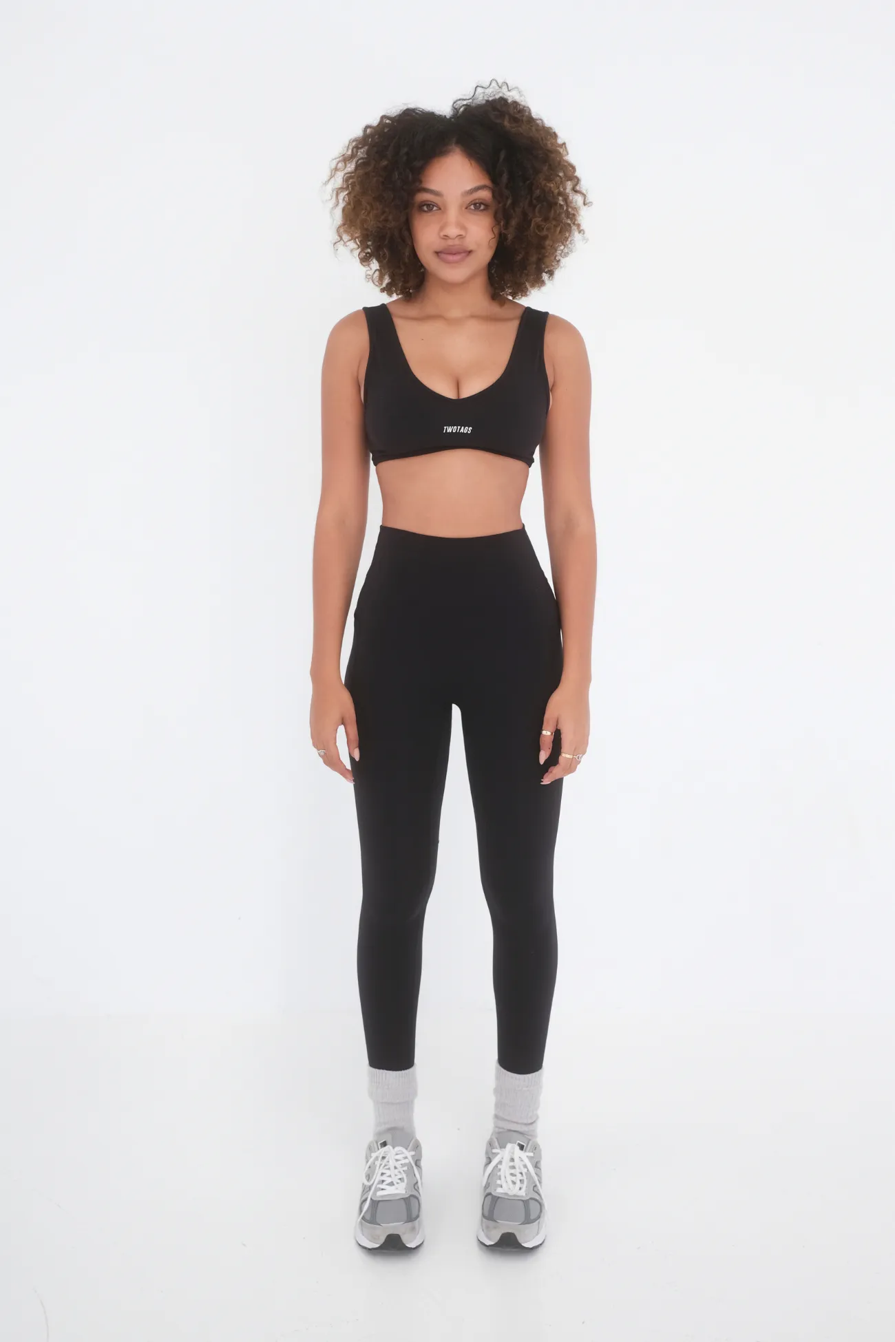 Alpine Pocket Leggings - Black sold by TWOTAGS
