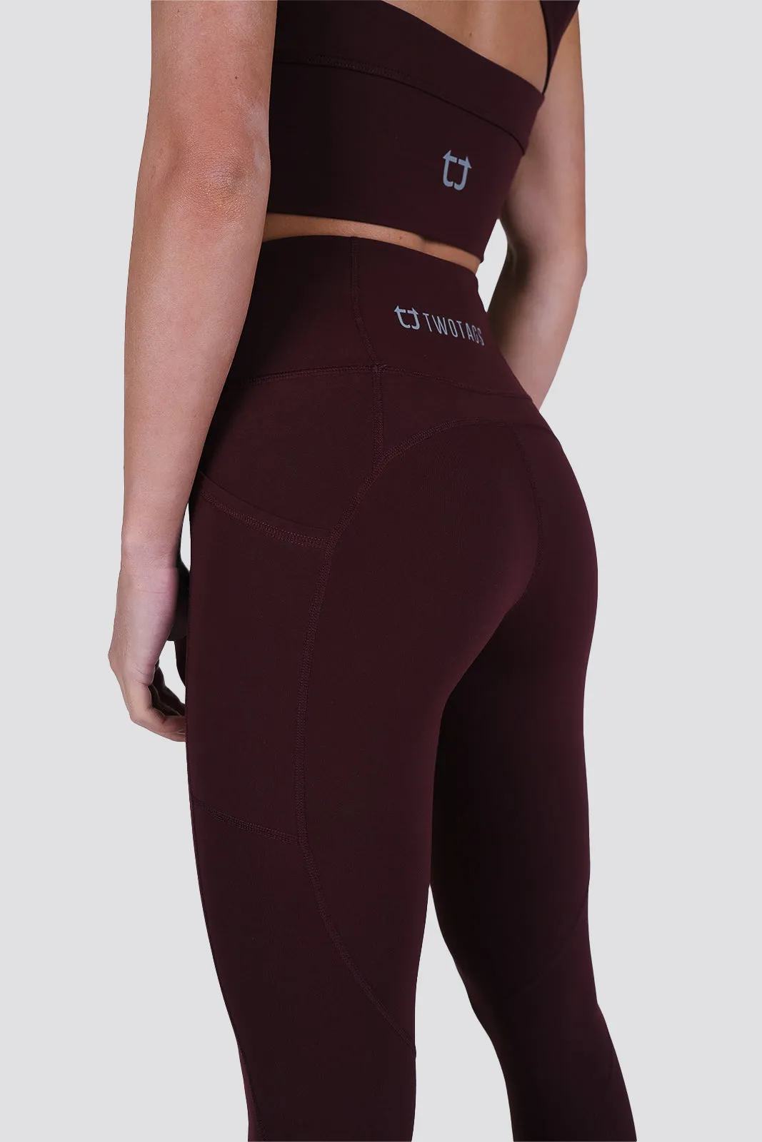 Sweetheart 7/8 Highwaisted Leggings - Maroon sold by TWOTAGS product image thumbnail 3