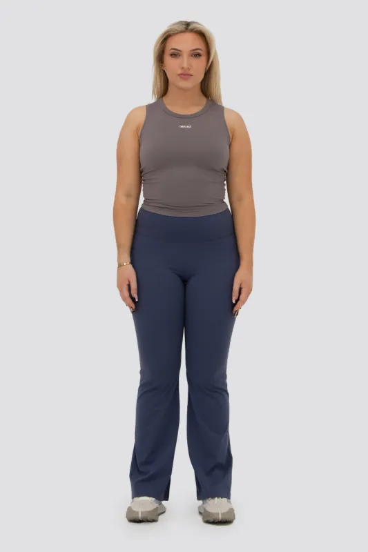 Daze Flare Pocket Leggings - Slate sold by TWOTAGS