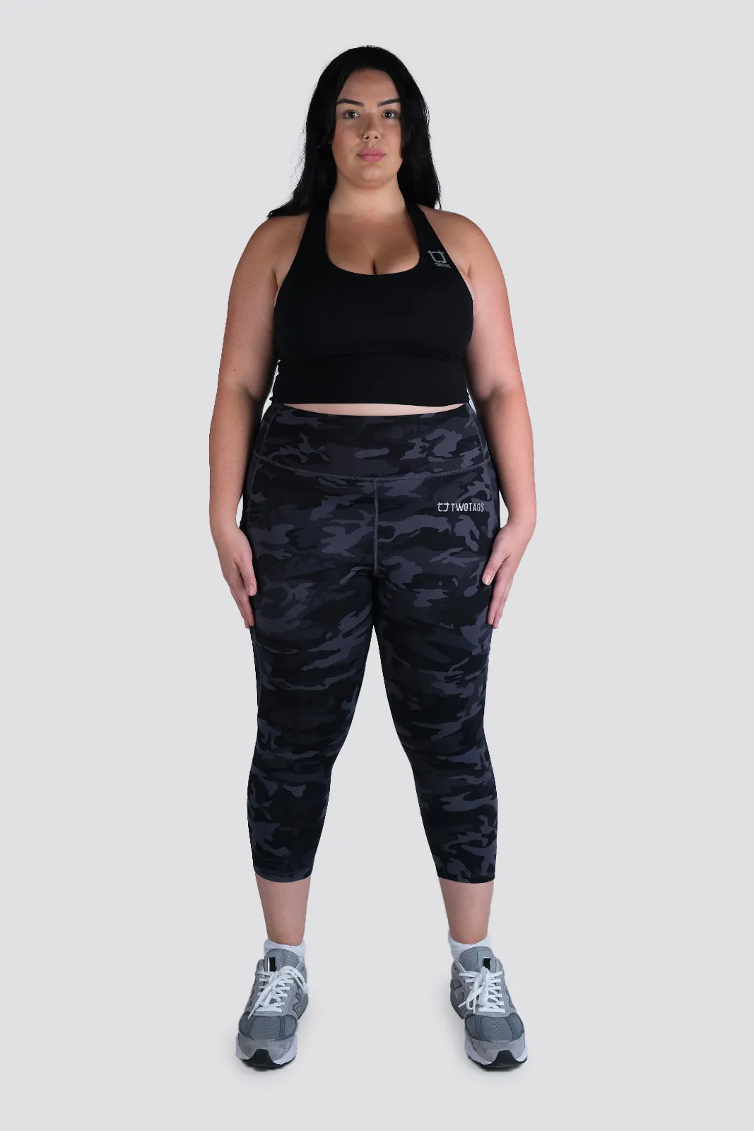 Camo 7/8 Highwaisted Leggings - Black sold by TWOTAGS