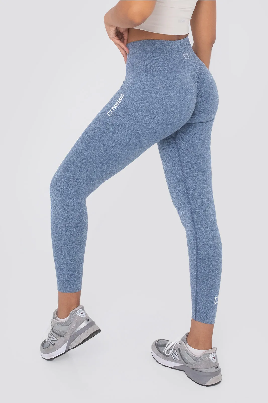 Seamless Scrunch Highwaisted Leggings - Navy Marl sold by TWOTAGS product image thumbnail 3