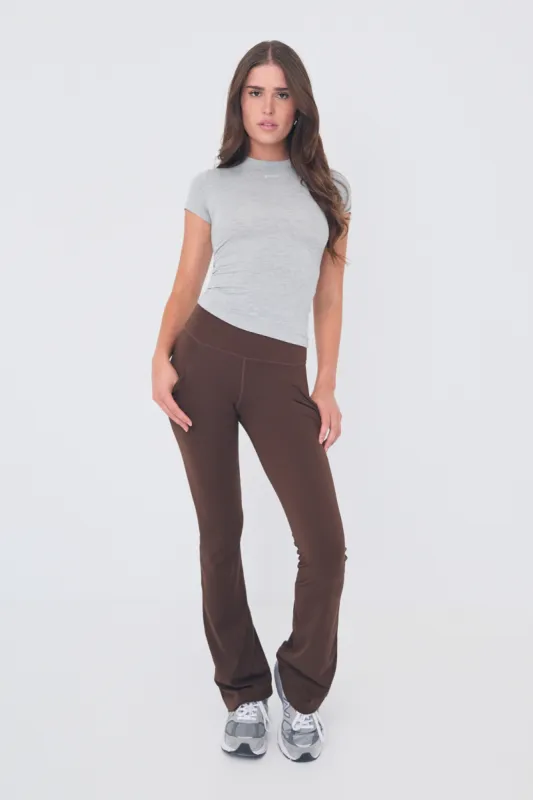 Daze Flare Pocket (Tall) Leggings - Espresso sold by TWOTAGS