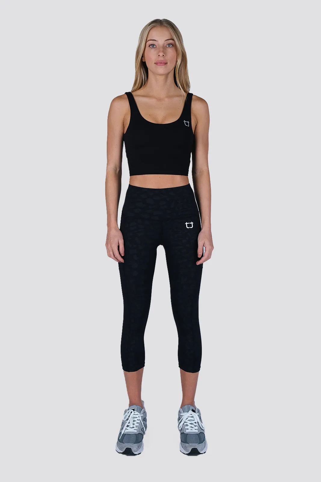Knurling Leopard 7/8 Highwaisted Leggings - Black sold by TWOTAGS