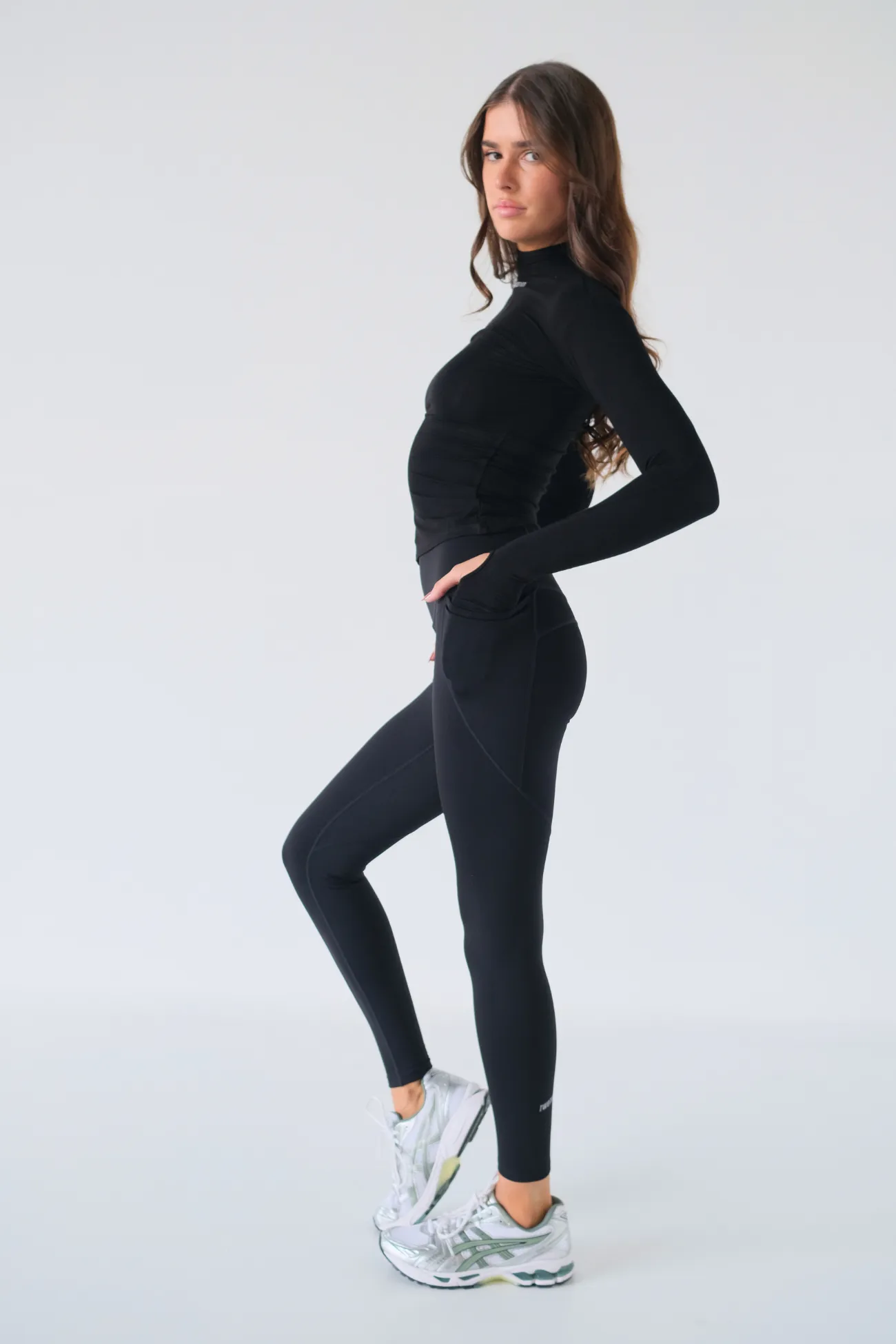 Thermal Tech Pocket Leggings - Black sold by TWOTAGS product image thumbnail 4