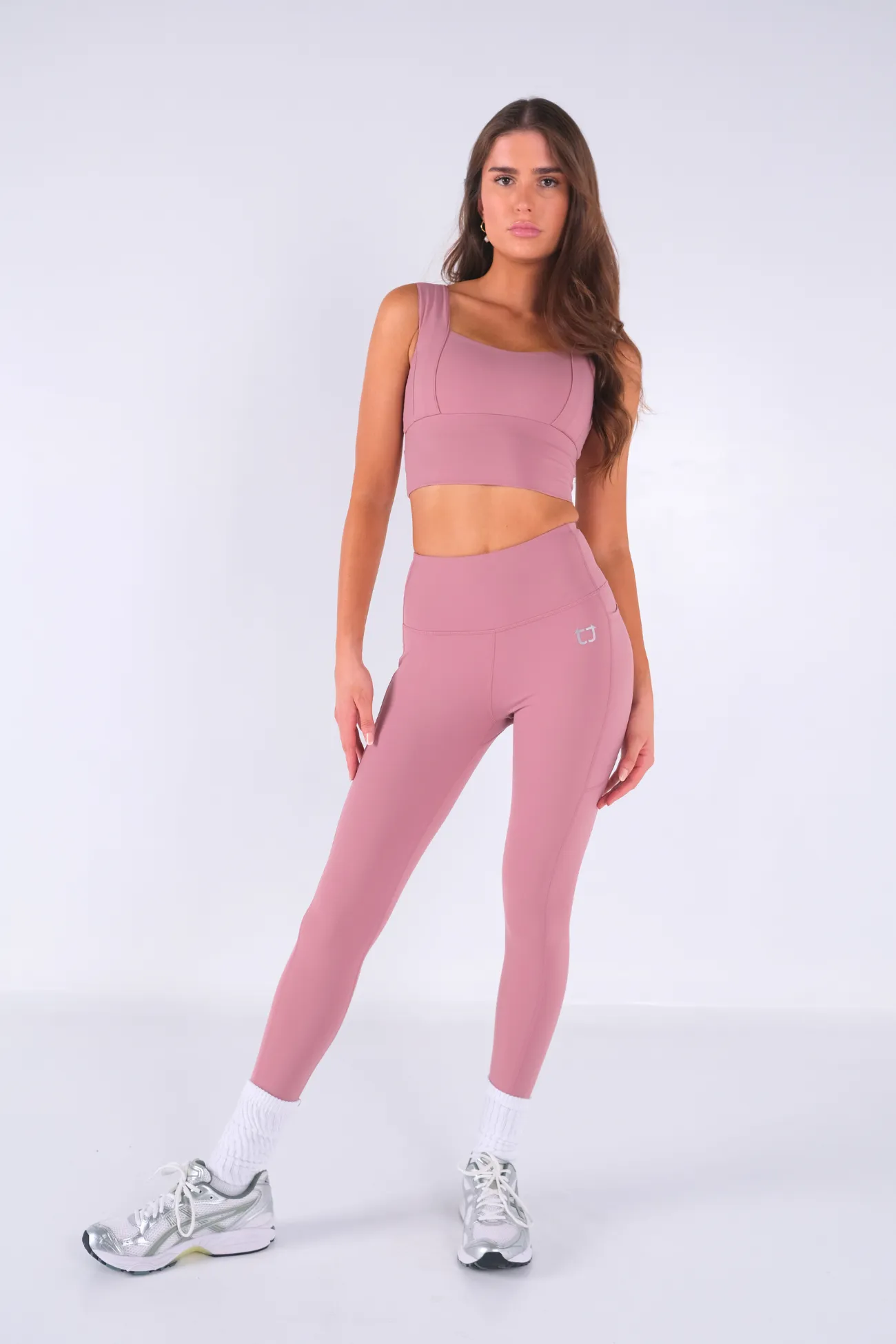 Ardor Highwaisted Leggings - Dusty Pink sold by TWOTAGS product image thumbnail 5