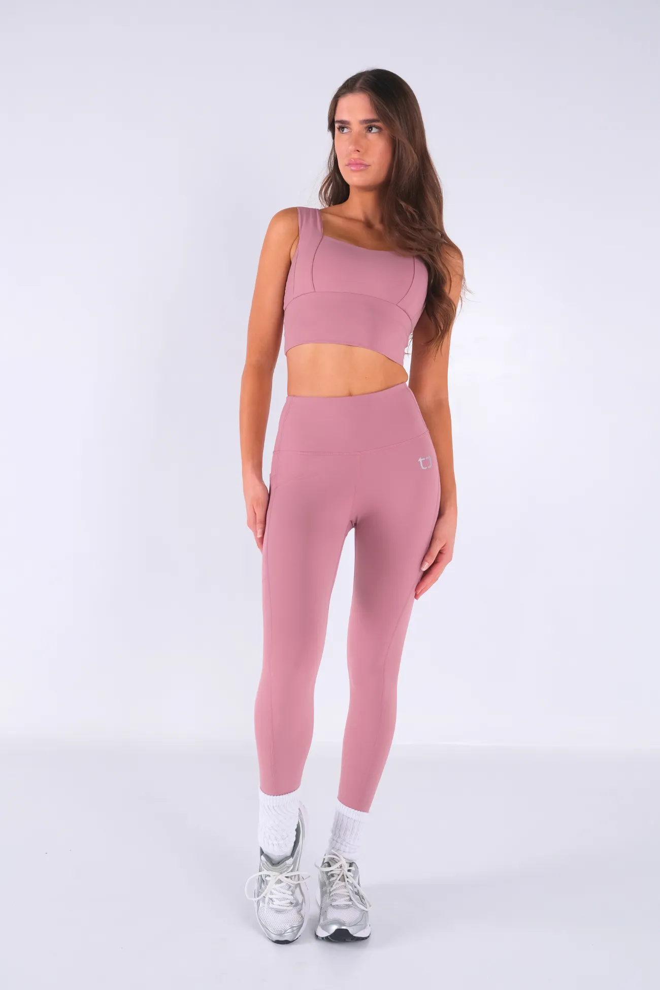Ardor Highwaisted Leggings - Dusty Pink sold by TWOTAGS product image thumbnail 4