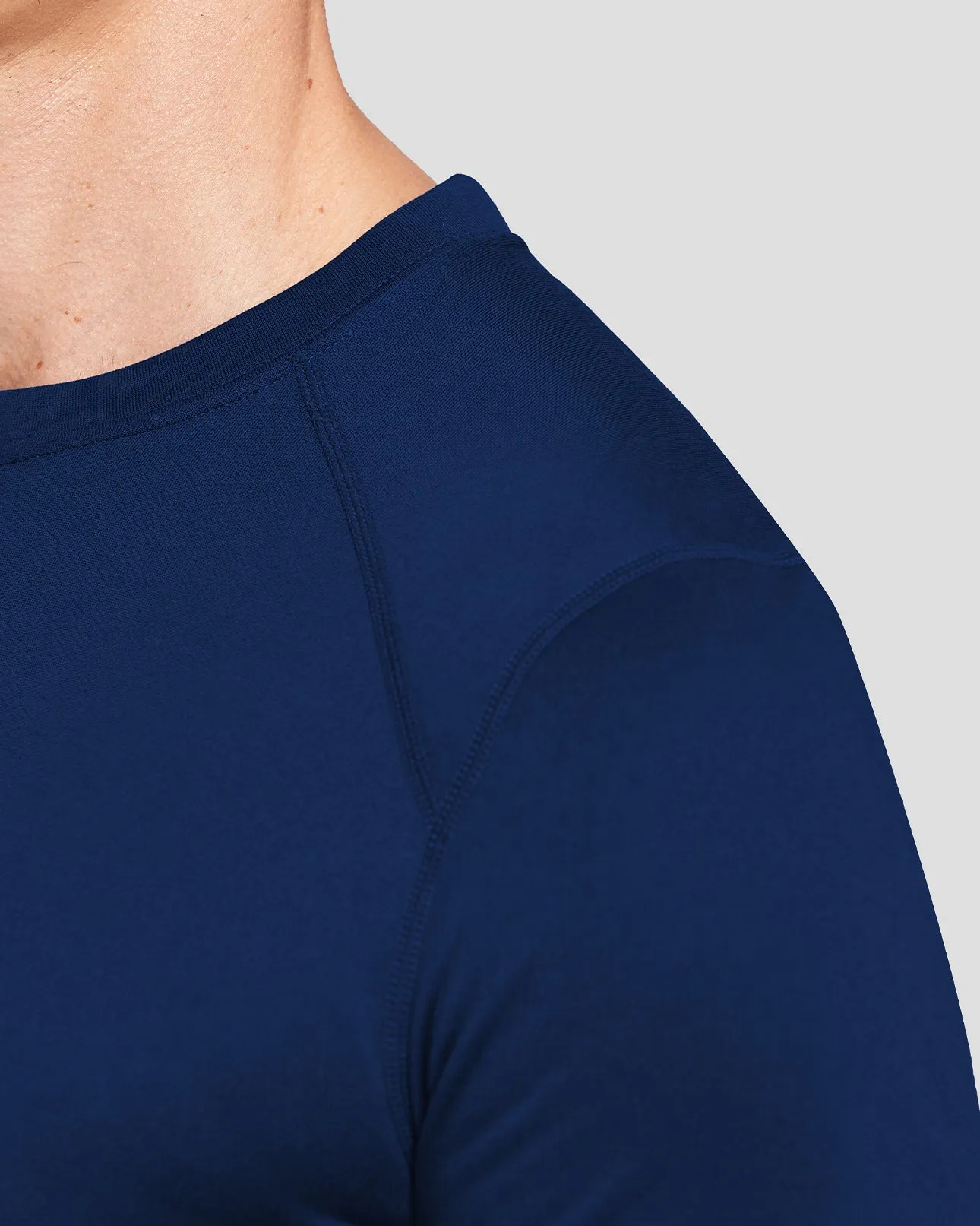 4.0 Men's Military Heritage Expedition Weight Fleece Thermal Crew Shirt sold by Terramar product image thumbnail 4