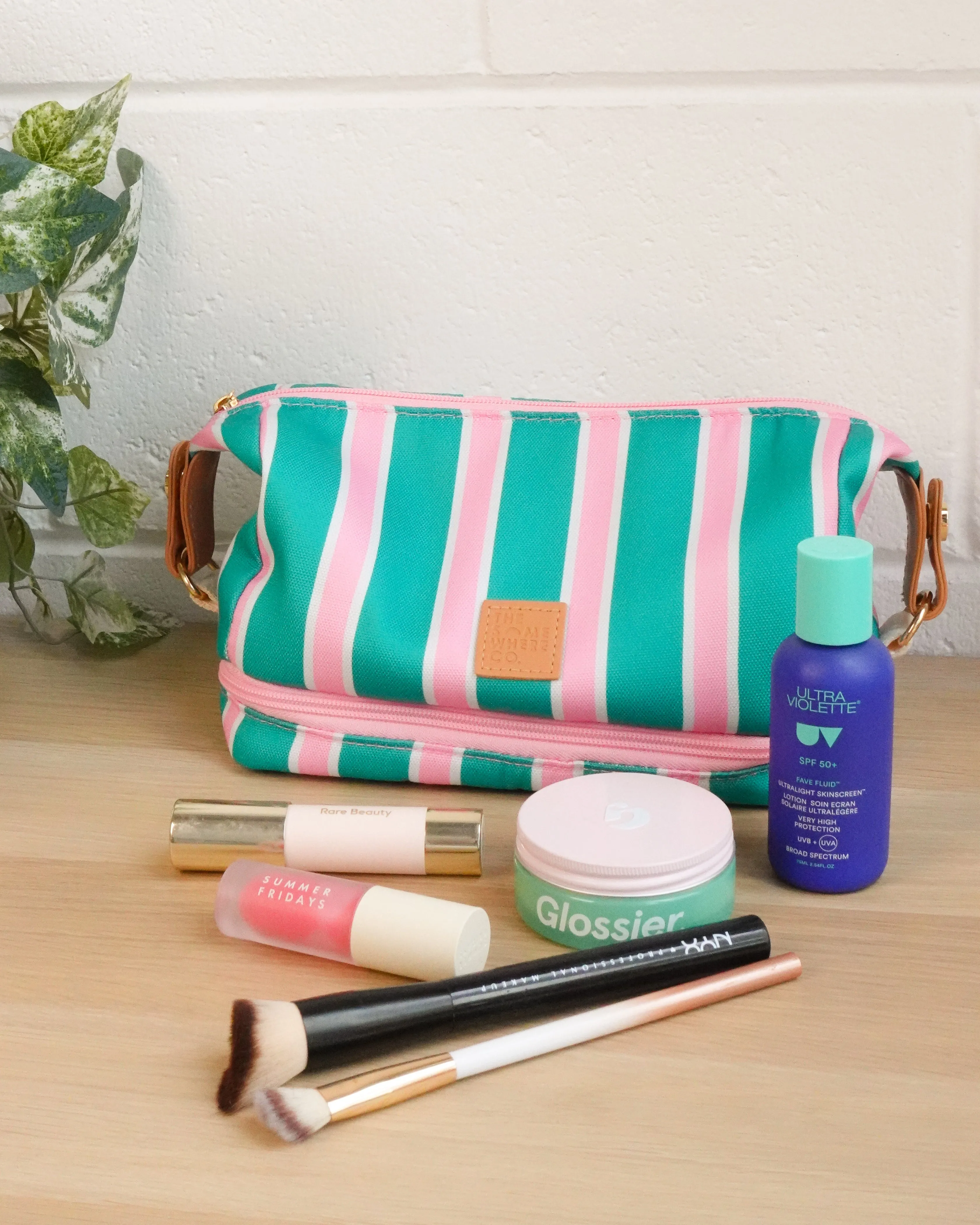 Palm Springs Cosmetic Bag sold by The Somewhere Co. product image thumbnail 4