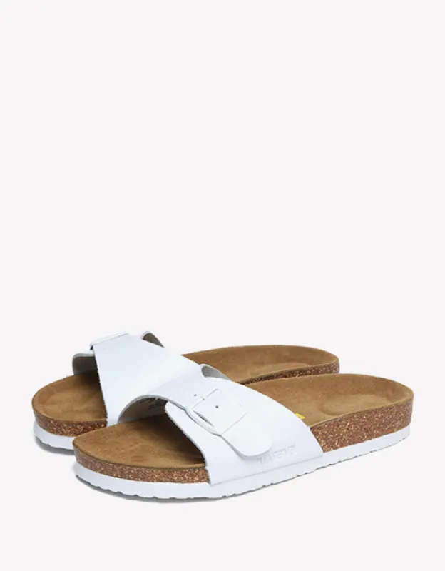 EVERAU® Summer Charms Walk sold by The UGG Shop