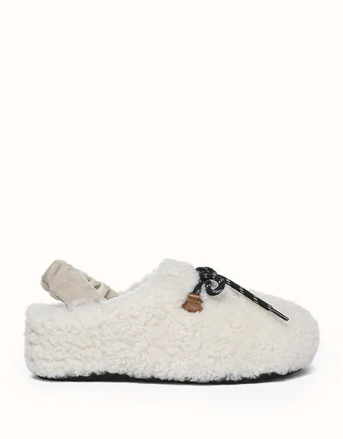 AUSTRALIAN SHEPHERD® Barrett sold by The UGG Shop