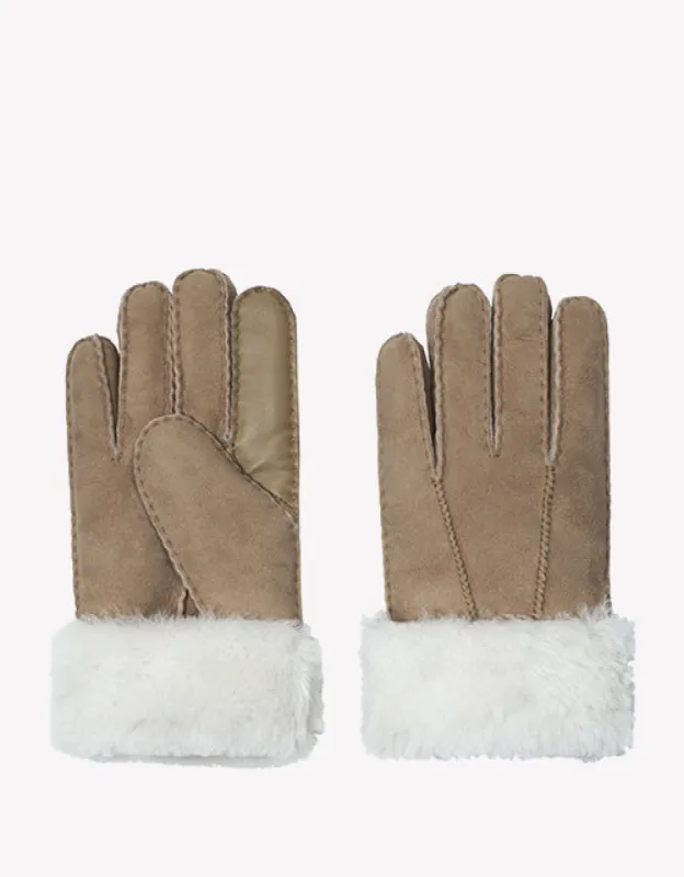 EVERAU® Shea Gloves sold by The UGG Shop