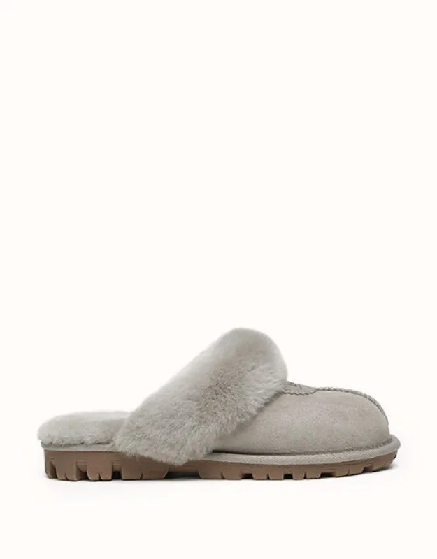 AUSTRALIAN SHEPHERD® Waffle Slipper sold by The UGG Shop
