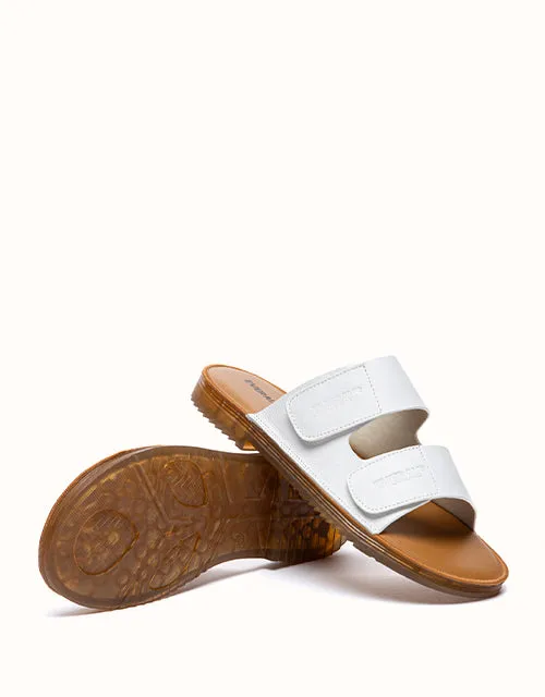 EVERAU® Cova Sandals sold by The UGG Shop product image thumbnail 3
