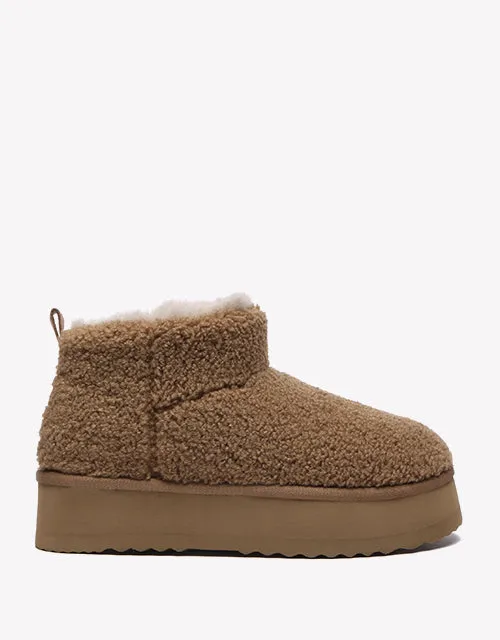 EVERAU® Ultra Platform Teddycozy sold by The UGG Shop product image thumbnail 2