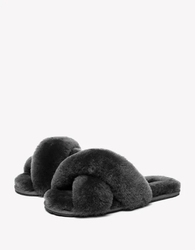 AUSTRALIAN SHEPHERD® LINTY sold by The UGG Shop