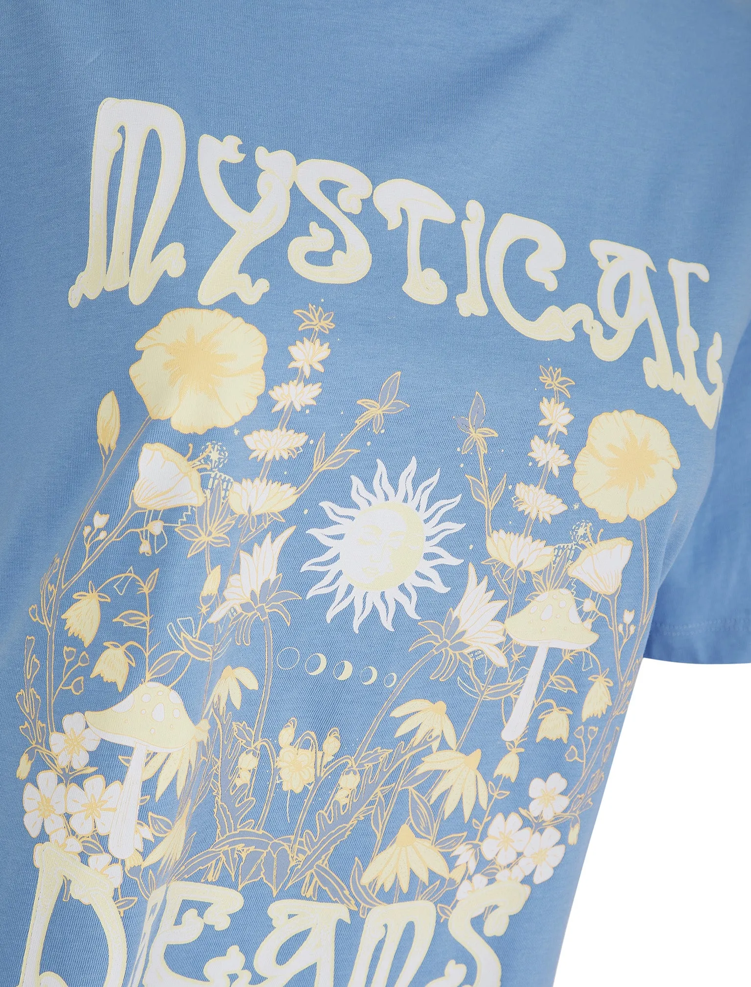 Dreamer Graphic Motif Cotton Jersey Crew Neck T-Shirt in Hydrangea Blue - Weekend Vibes sold by Tokyo Laundry product image thumbnail 3