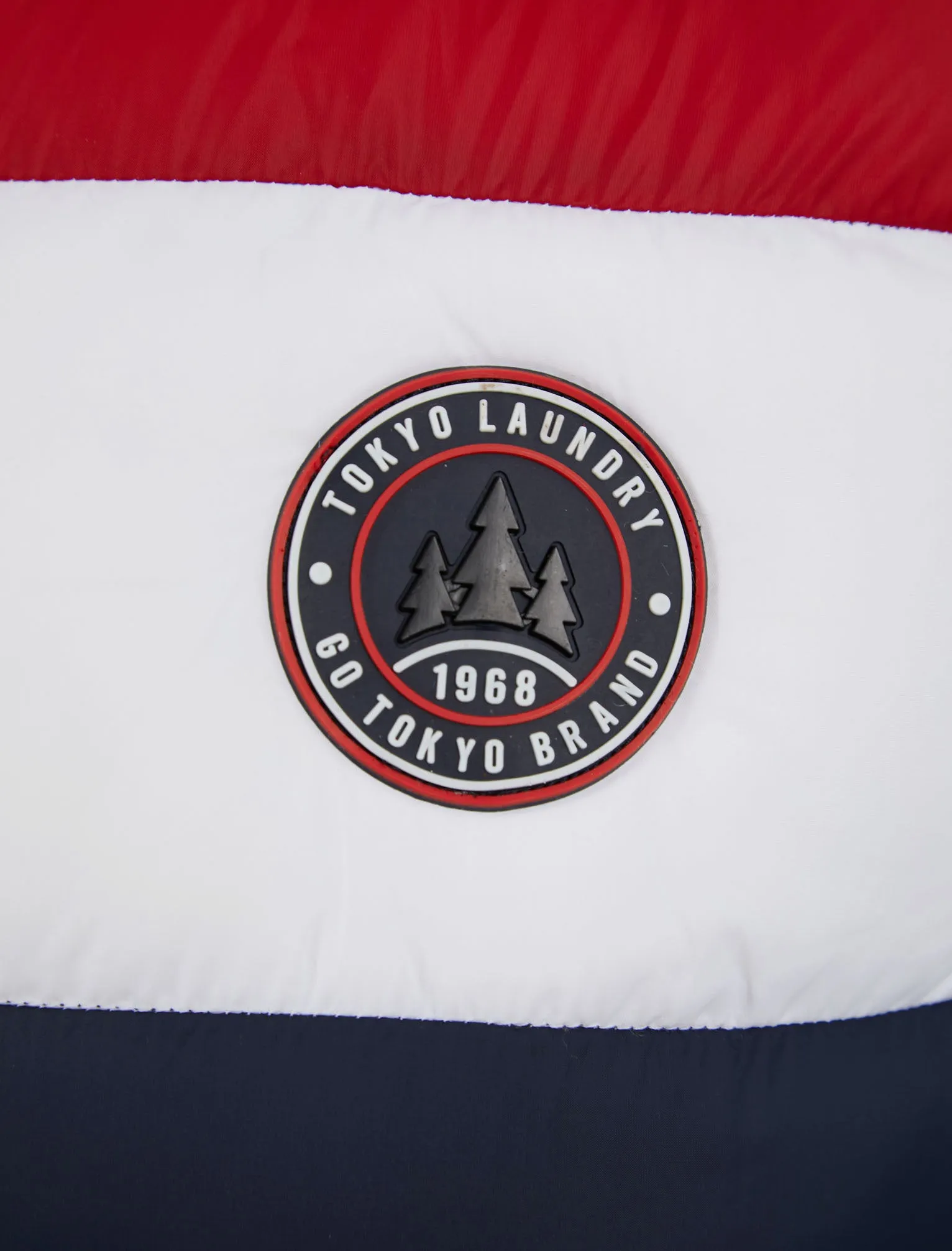 Tarmon Microfleece Lined Quilted Puffer Gilet in Sky Captain Navy / Red - Tokyo Laundry Active Tech sold by Tokyo Laundry product image thumbnail 3