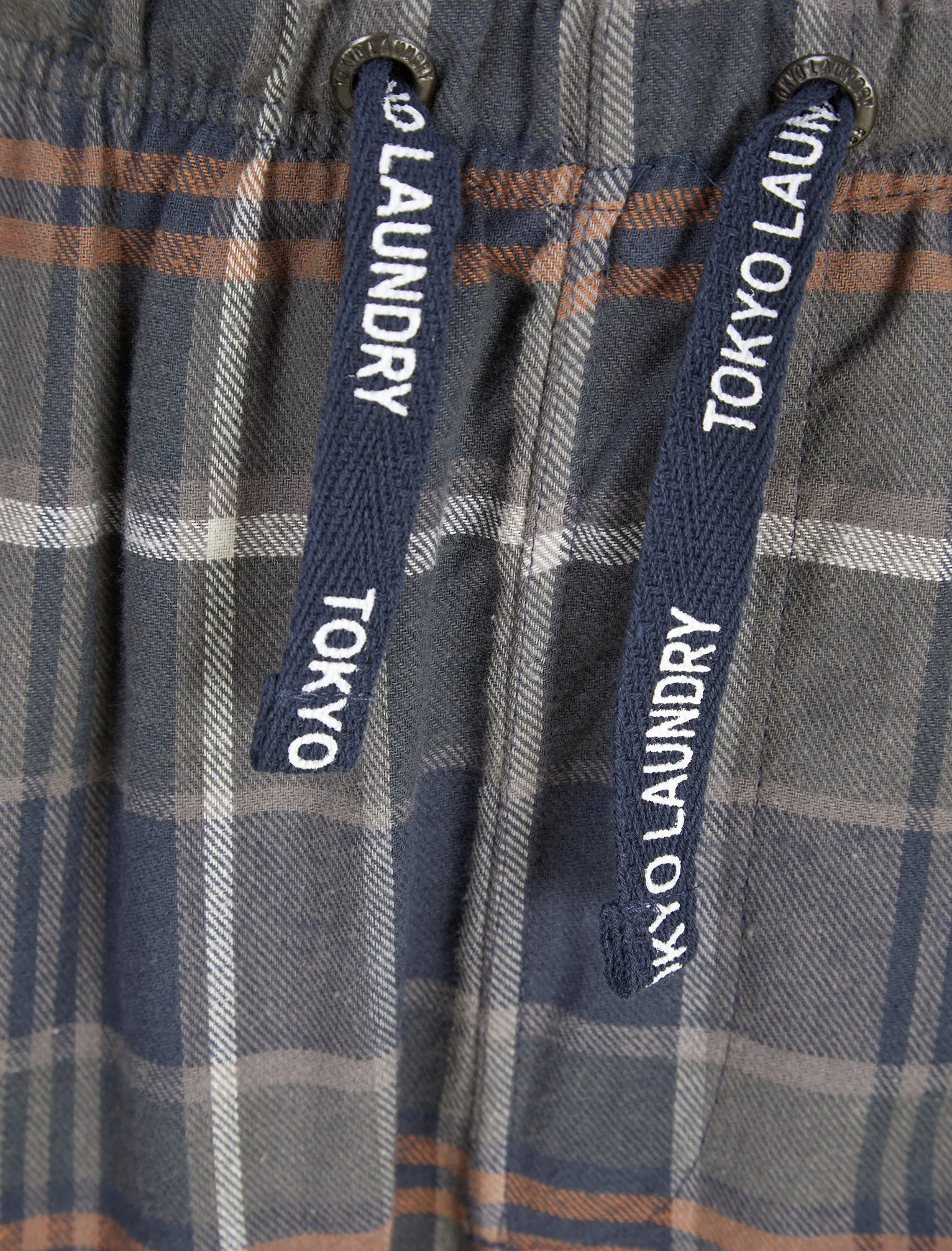 Leslie Checked Brush Flannel Cotton Lounge Pants in Green / Navy - Tokyo Laundry sold by Tokyo Laundry product image thumbnail 3