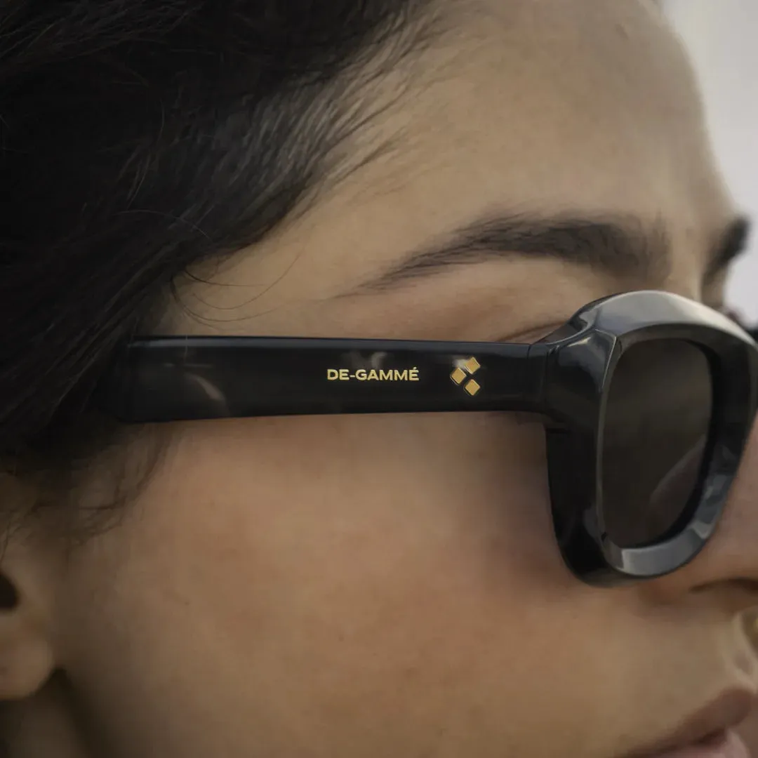 Milan - Black Geometric Frame Rectangle Polarized Sunglasses sold by Tru Clothing product image thumbnail 2