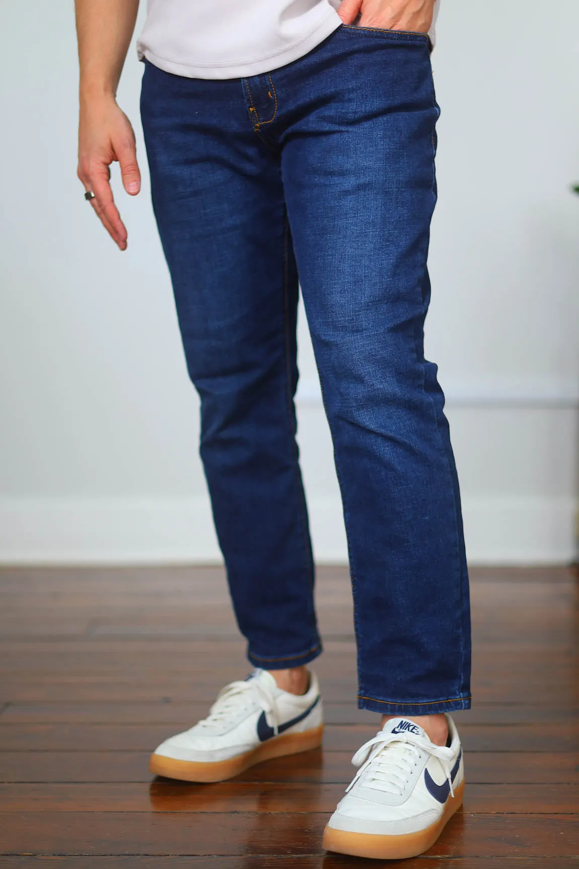 Xavier Jeans Medium Wash sold by Under 510 product image thumbnail 5