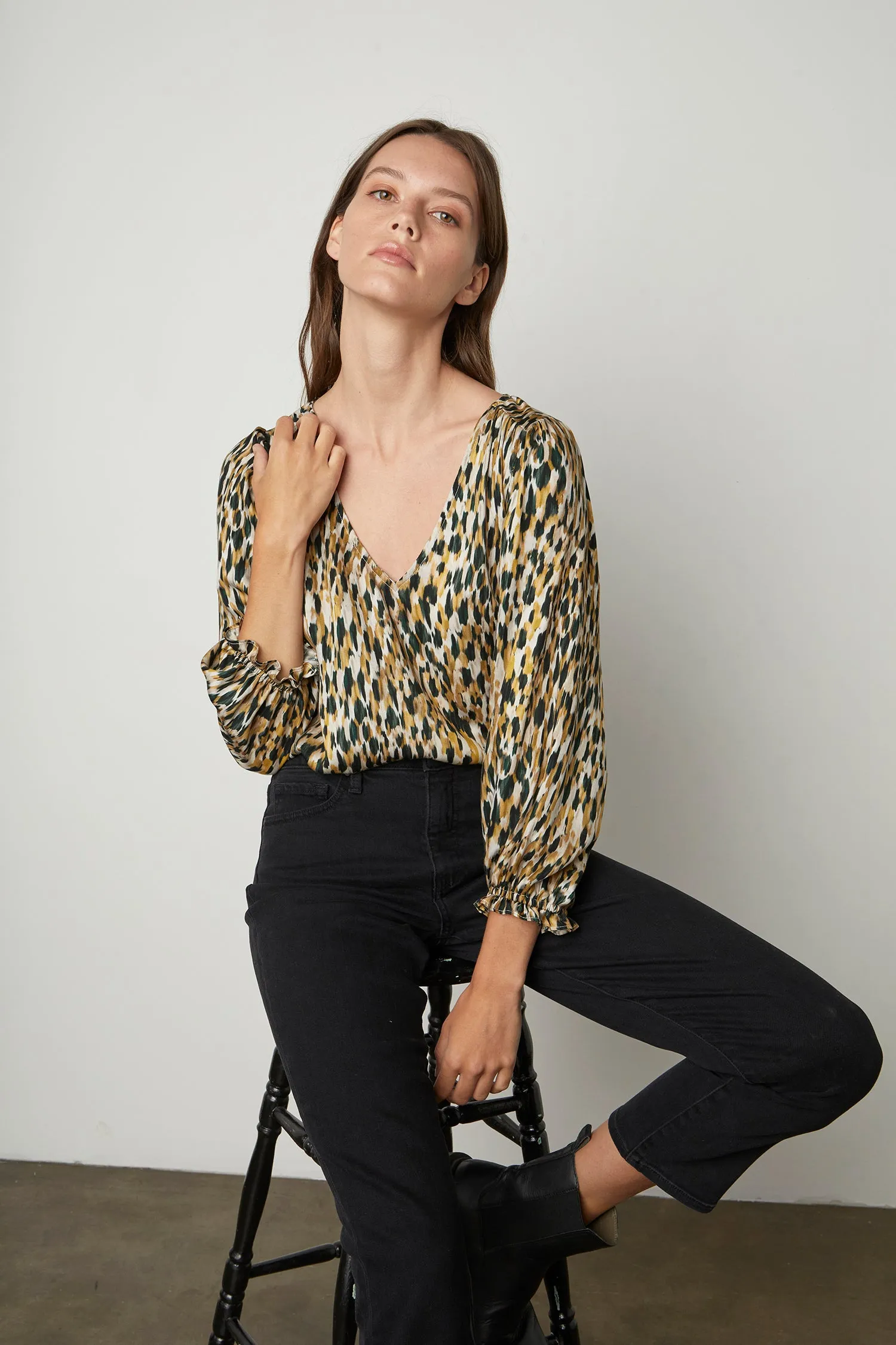 HADLEE PRINTED BLOUSE IN GEM sold by Velvet Tees product image thumbnail 2
