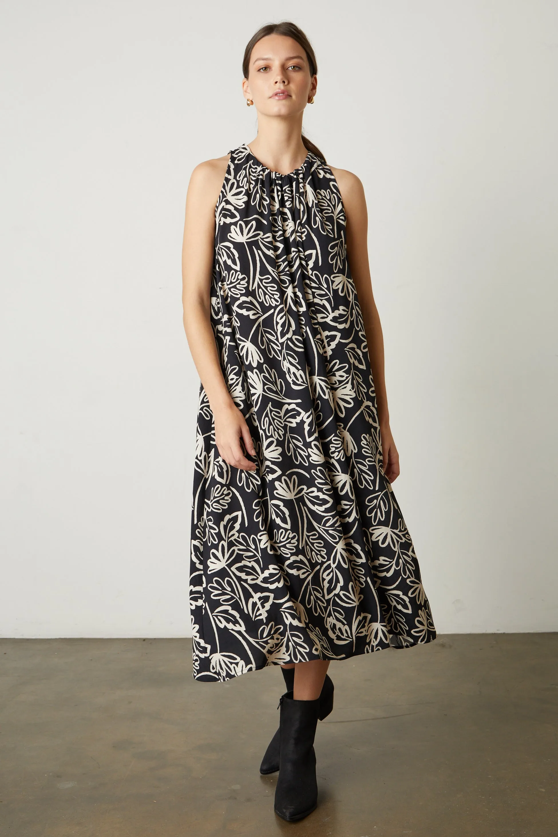 OPHELIA PRINTED CREPE DRESS IN BLACK sold by Velvet Tees