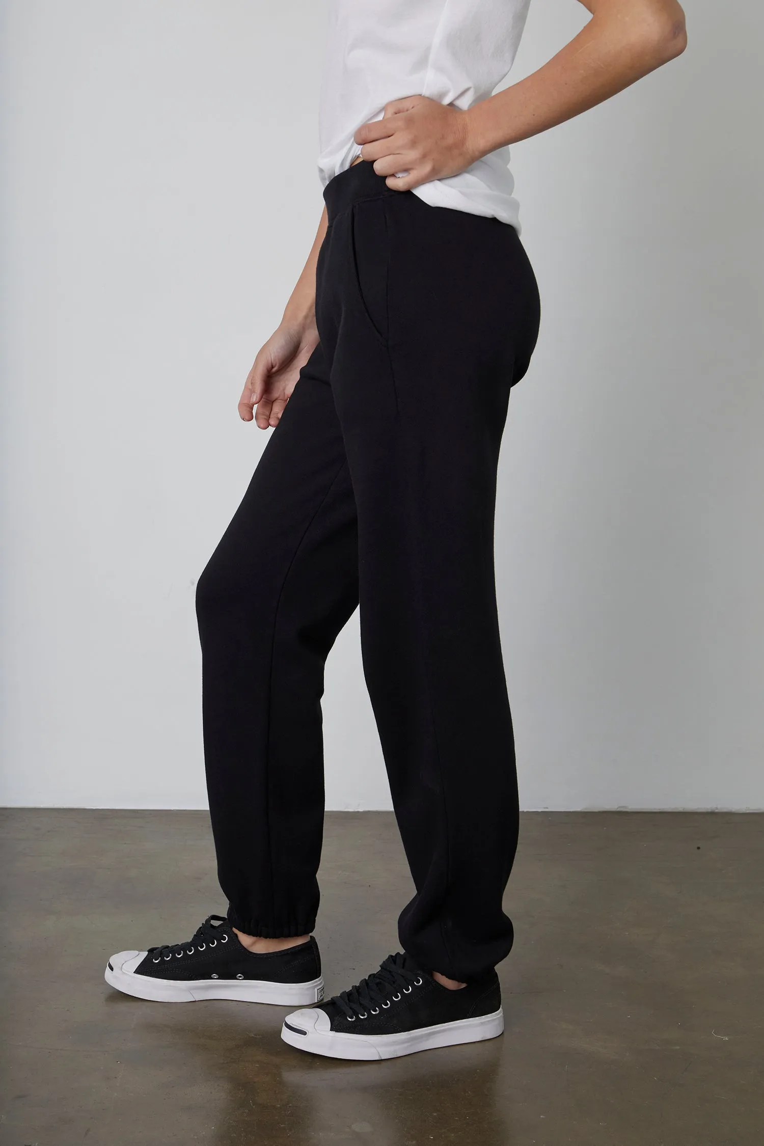 MEGAN FLEECE SWEATPANT IN BLACK sold by Velvet Tees product image thumbnail 5