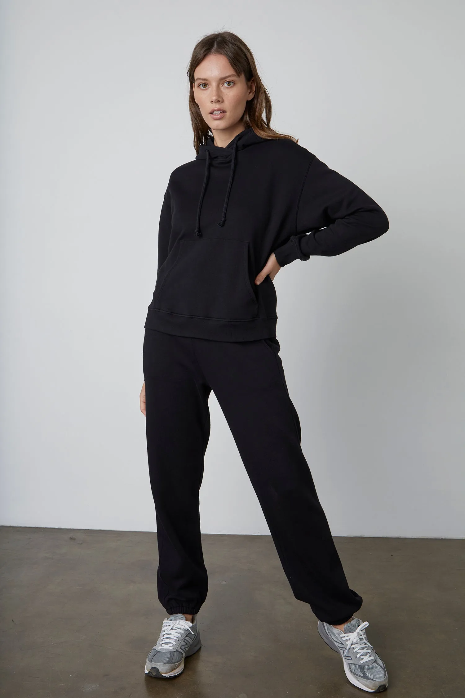 MEGAN FLEECE SWEATPANT IN BLACK sold by Velvet Tees product image thumbnail 4