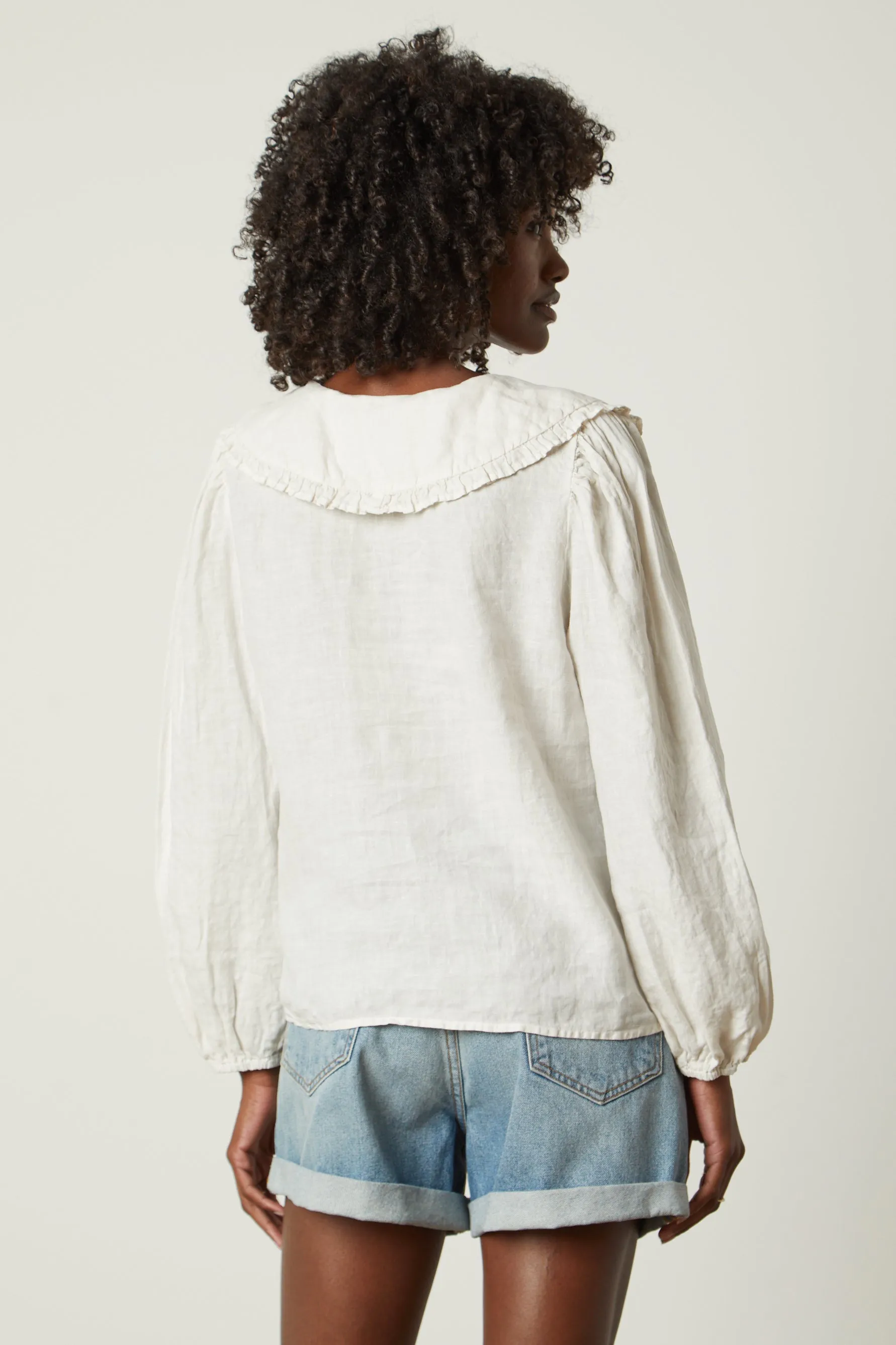 SOFIA WOVEN LINEN TOP IN BEACH sold by Velvet Tees product image thumbnail 3