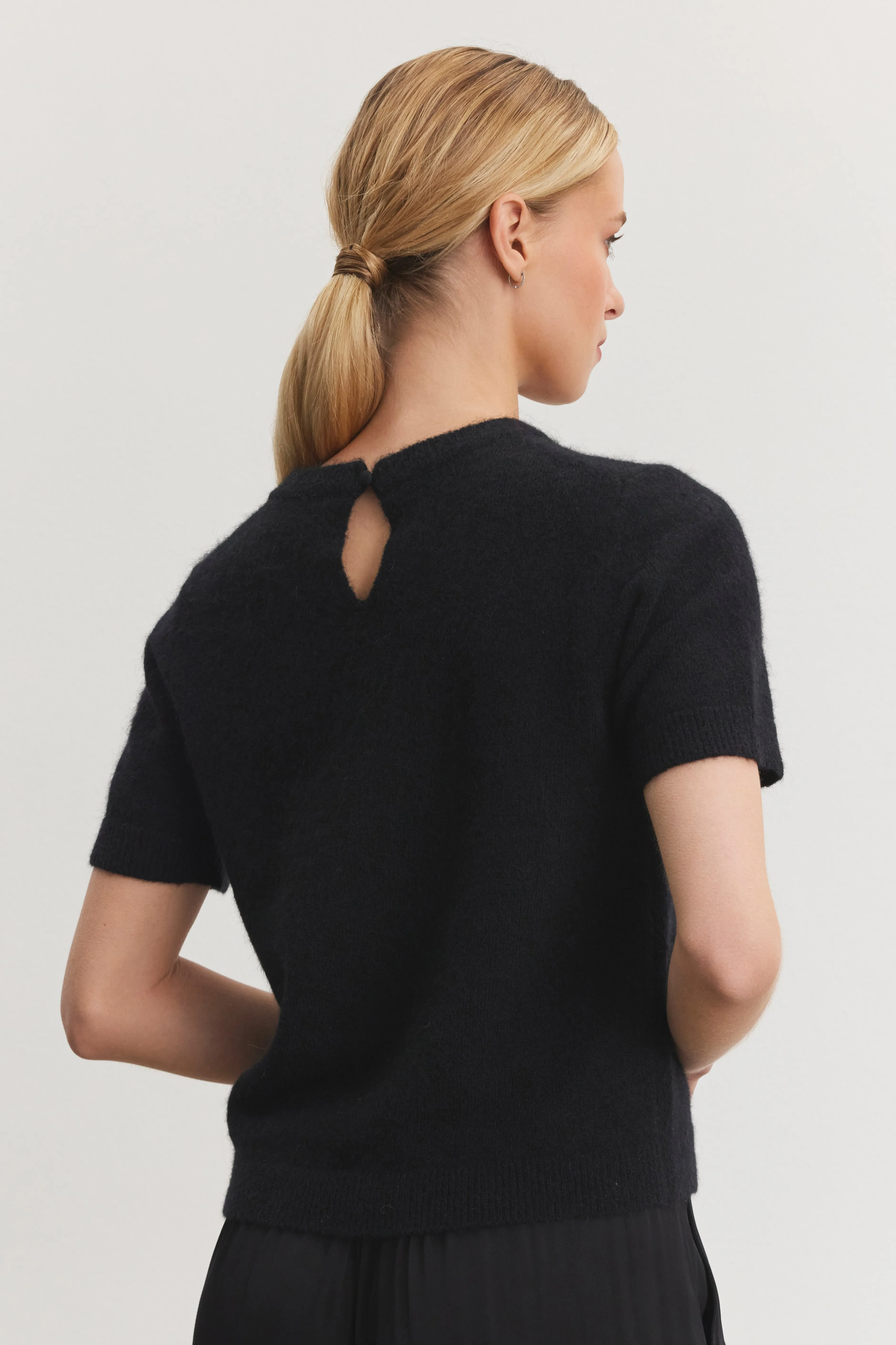 LAYTON KNIT TOP IN BLACK sold by Velvet Tees product image thumbnail 3