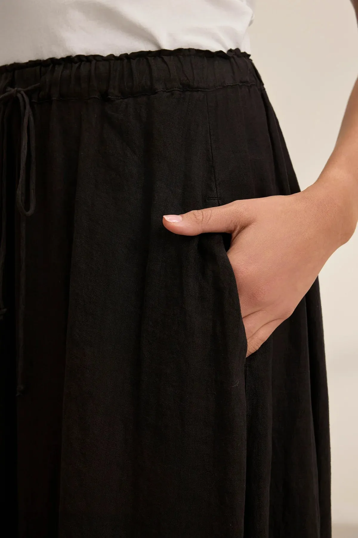 MEMPHIS SKIRT IN BLACK sold by Velvet Tees product image thumbnail 2