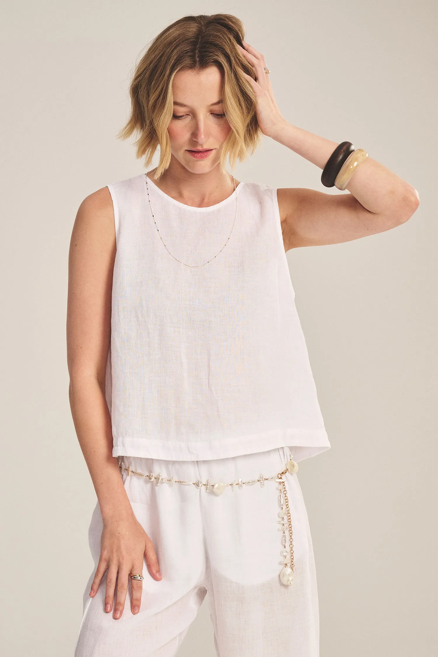 MAXINE LINEN TOP IN WHITE sold by Velvet Tees product image thumbnail 3