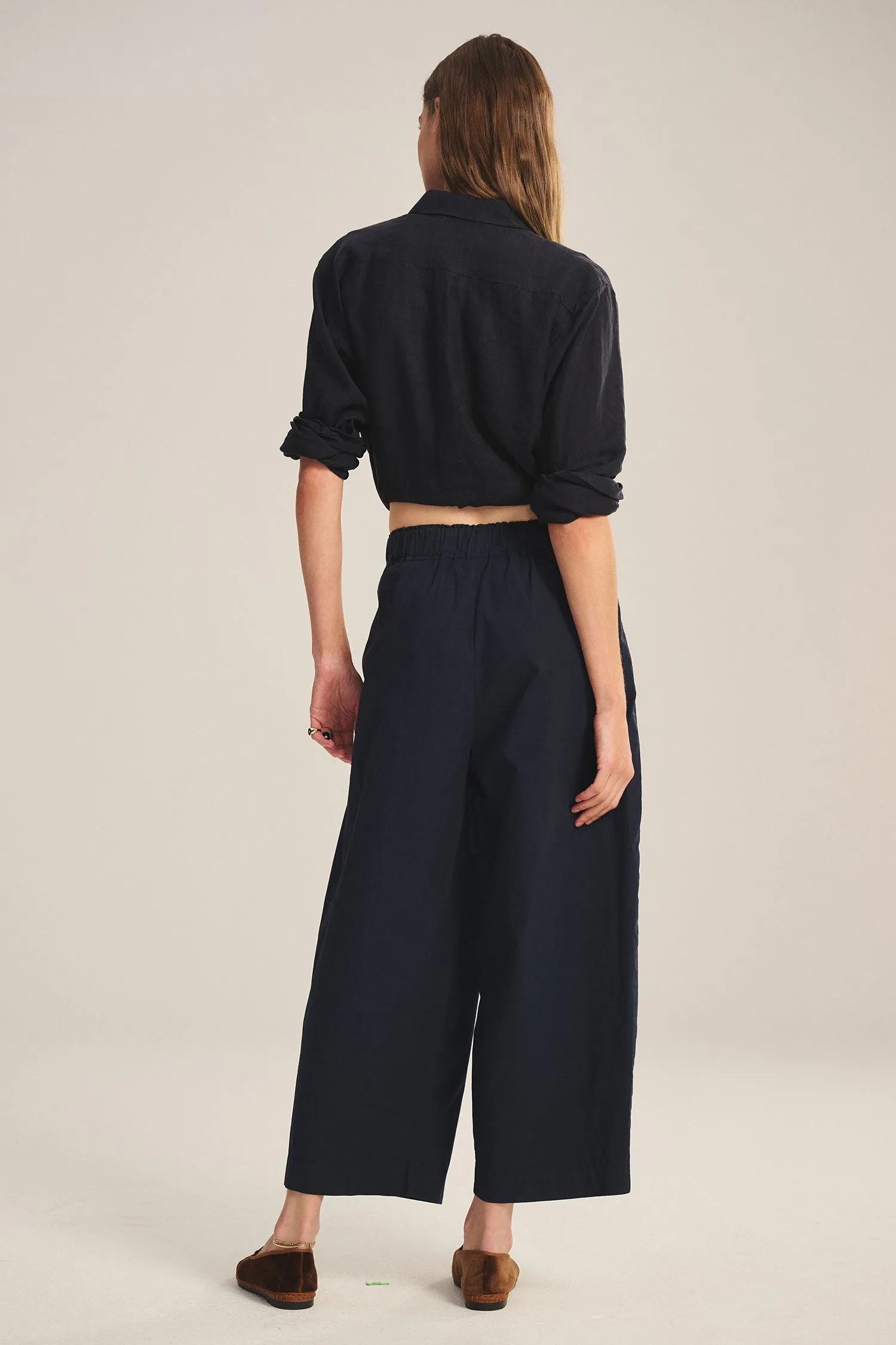 EASTON TROUSER IN MIDNIGHT sold by Velvet Tees product image thumbnail 5