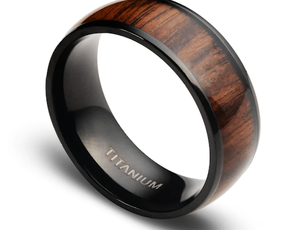 The “Aloha” Ring sold by Vintage Gentlemen