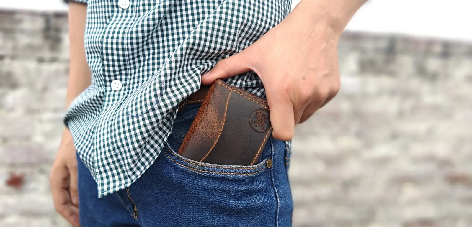 Buffalo Leather Bifold sold by Vintage Gentlemen product image thumbnail 3