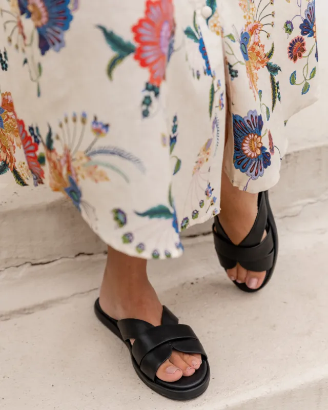 Lola Leather Slide - Black made by Walnut Melbourne