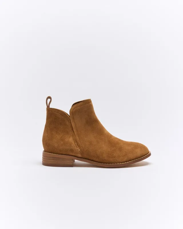 Douglas Leather Boot - Tan Suede made by Walnut Melbourne