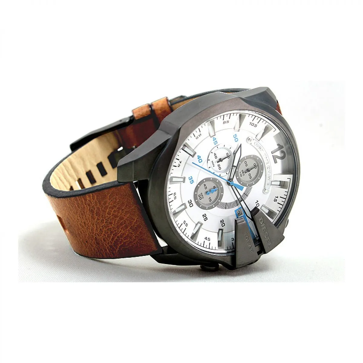 DIESEL DZ4280 Mega Chief XL Chronograph sold by Watch2Day product image thumbnail 2