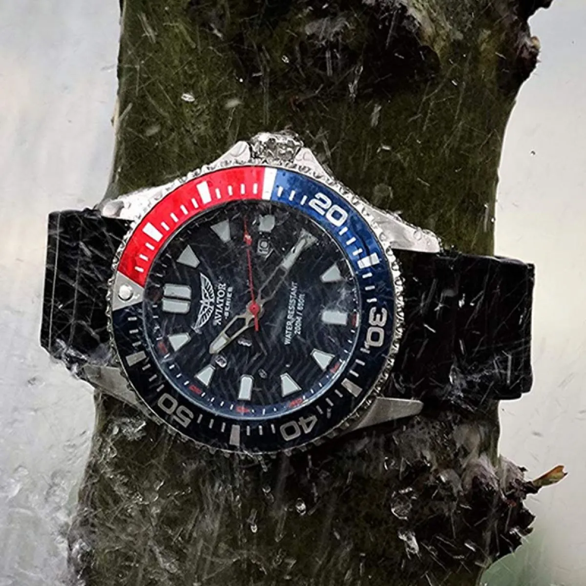 Aviator F-Series Special Ops | AVW78341G351 sold by Watch2Day product image thumbnail 2