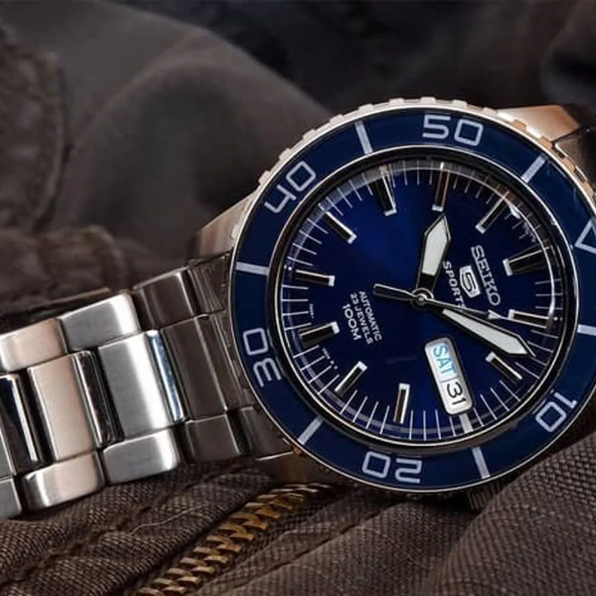 Seiko 5 Sports Automatic | SNZH53K1 sold by Watch2Day product image thumbnail 4