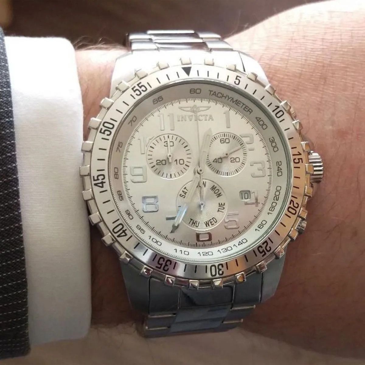 Invicta Specialty Chronograph 6620 sold by Watch2Day product image thumbnail 4