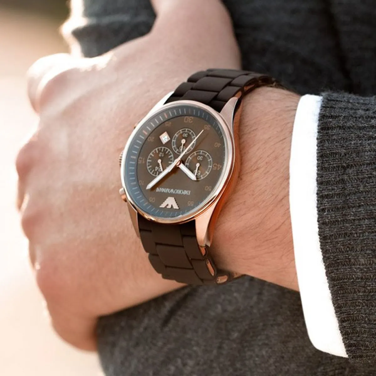 Emporio Armani AR5890 Chronograph sold by Watch2Day product image thumbnail 3