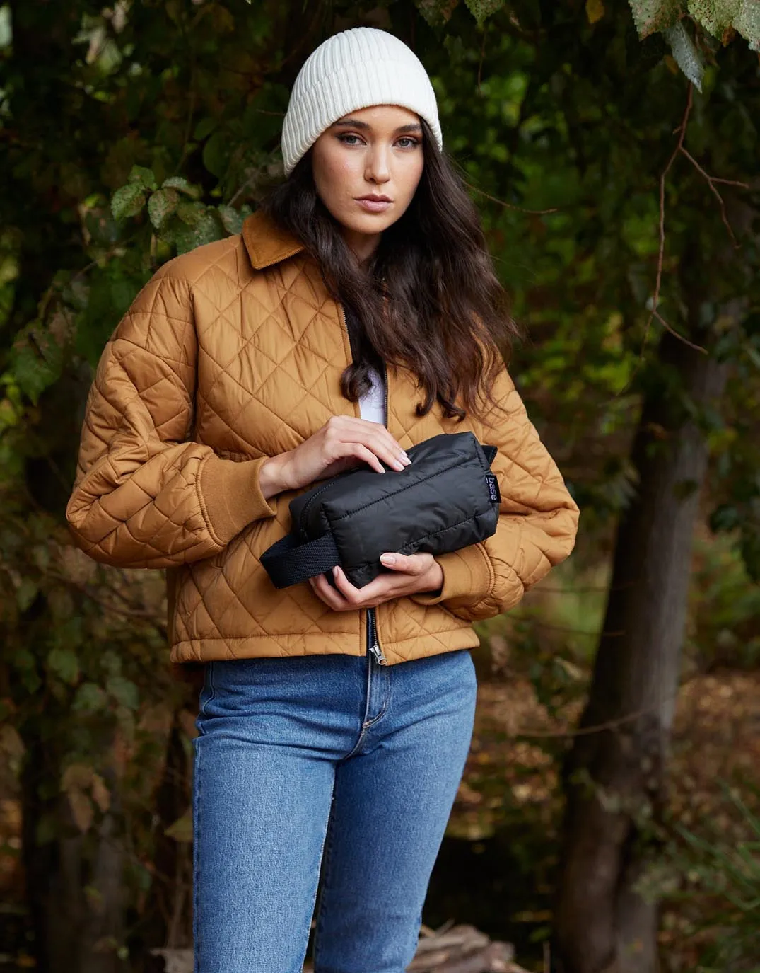 Ditty Base Cloud - Black sold by White & Co product image thumbnail 2